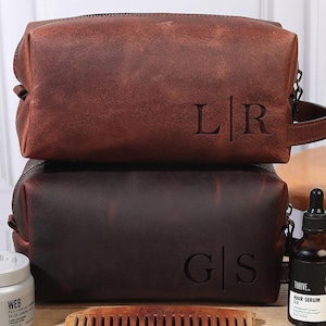 Sac Dopp en cuir personnalisé, cadeau garçon d'honneur, trousse de voyage pour homme en cuir pleine fleur effet vieilli, cadeau petit ami/mari/anniversaire/obtention du diplôme