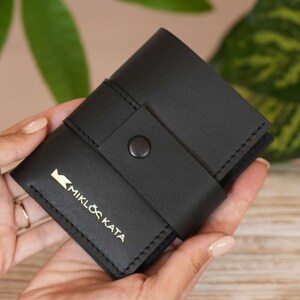 Cartera pequeña de diseño hecha a mano, minicartera para hombres y mujeres, minimalista, negra, billetera de cuero