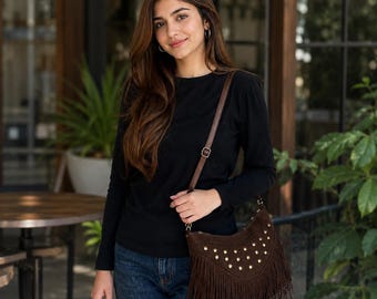 Sac en daim à franges western | Sac bandoulière bohème clouté | Sac à main à pompons | Idée cadeau pour les festivals