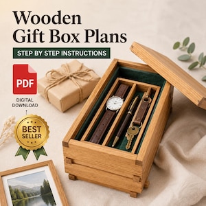 Puede incluir: Planos de caja de regalo de madera con instrucciones paso a paso. La caja de madera abierta contiene un reloj, un bolígrafo y un llavero. También se ven una caja de regalo envuelta y una foto enmarcada. El texto "Best Seller" está en un sello dorado.