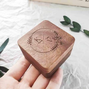 Scatola portagioie in legno fatta a mano con motivo personalizzato, squisita scatola porta anelli in legno personalizzata, regalo per accessori da sposa, forniture per matrimoni, regalo di anniversario