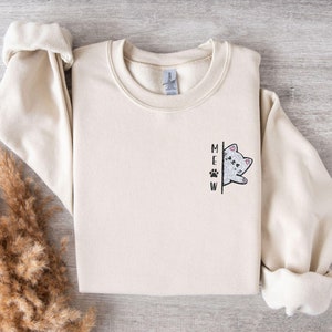 Minimalist Cat Embroidered Sweatshirt - Gildan 18000 Unisex - Cute &quot;Meow&quot; Kitty Design