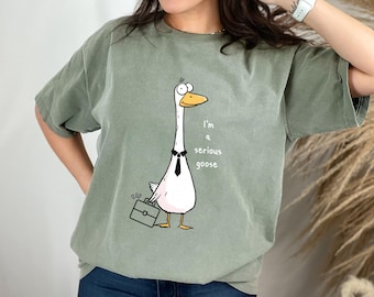 Funny Goose T-Shirt  – “I’m a Serious Goose” Shirt, Comfort Colors 1717 Cute Animal Tee for Goose Lovers – Unisex Gift Idea