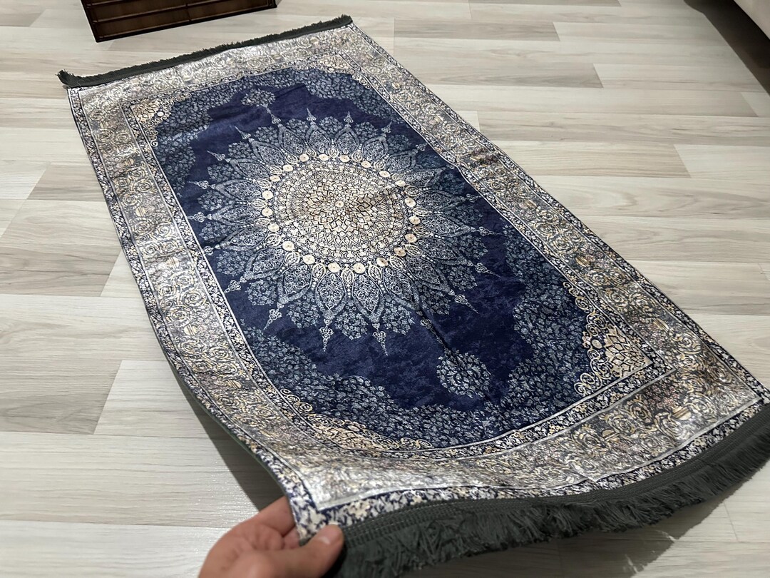 Musim Rugs Luxury Prayer Mat Rug, Oriental Rug, Traditional Sajjadah Rug, Muslim ...