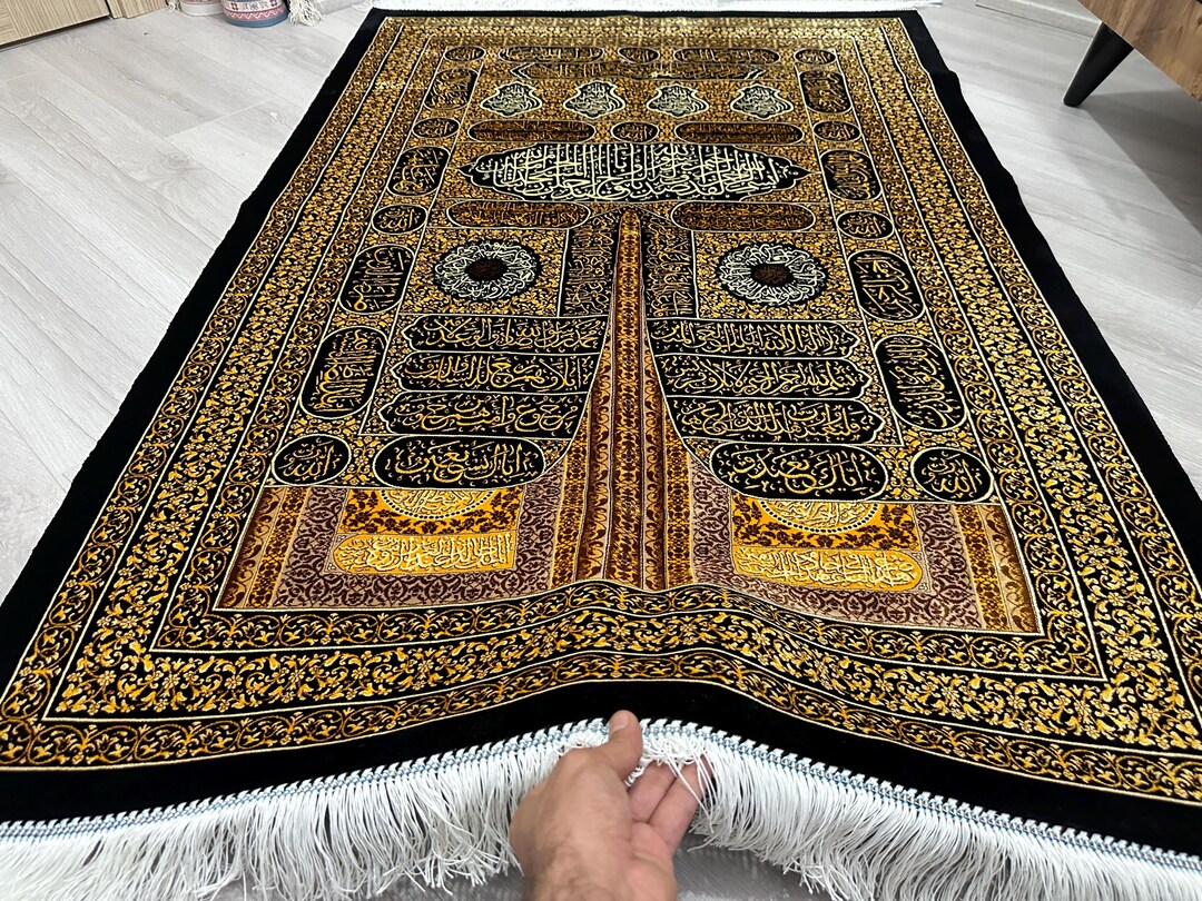 Mecca Gate Silk Rug: Islamic Home Decor, Ramadan Gift - Etsy