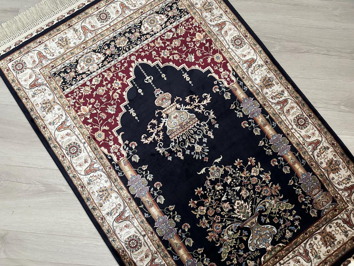 Round Islamic Rug Prayer Rug for Muslim/ 3x4 Seccadah Silk Rug/ Bamboo Silk Rug/ Janamaz ...
