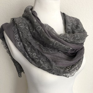 Vintage gray cotton blend scarf with floral lace trim image 2