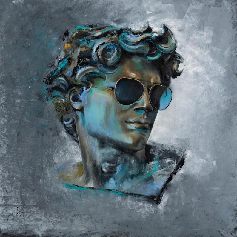 K&ouml;nnte beinhalten: Ein strukturiertes &Ouml;lgem&auml;lde einer klassischen m&auml;nnlichen B&uuml;ste mit dunkler Pilotenbrille. Die Skulptur zeigt tiefe Blau-, T&uuml;rkis- und Bronzet&ouml;ne mit dicken, sichtbaren Pinselstrichen vor einem fleckigen, grauen Hintergrund.