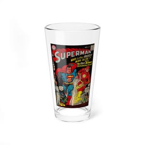Vaso mezclador de cocina con diseño de Superman contra Flash, portada de cómic vintage, del Hombre Más Rápido del Mundo.