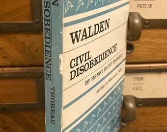 Walden and Civil Disobedience by Henry David Thoreau, Vintage Paperback Book, Memoir, transcendentalist, Life in the Woods