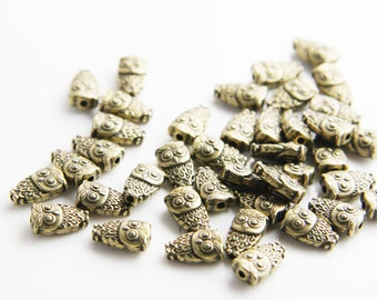 1968C-T-304 Spacer Owl 18.4x12.6mm 4 Pieces Antique Brass Base Metal Charm