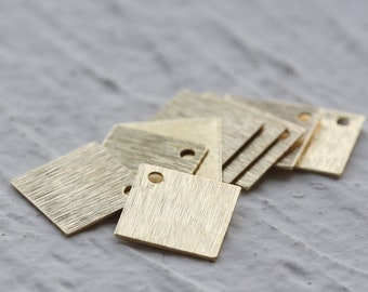 8x8mm 3860C-D-471 30 Pieces Raw Brass Stardust Flat Square Charm