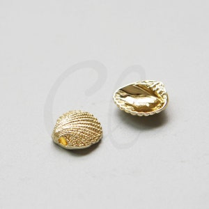 One Piece Premium Gold Plated Brass Base Charm - Shell 13x12mm (68Z-M-221)