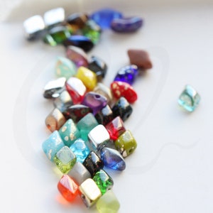 5 Grams Matubo Czech Gemduo 2-Hole Beads - 5x8mm (GEMDUO2)