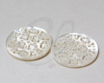 Two Pieces Natural Shell Beads - Round - Carve Filligree Pendant -30mm (174)