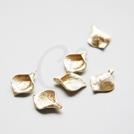 Una pieza premium chapado en oro latón base cap - flor