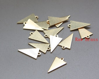 50 Pieces Raw Brass Triangle Charm - Geometry - 15.7x9mm (3079C-P-420)