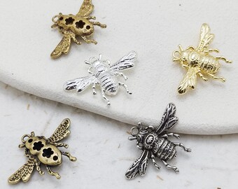 One Piece Premium Plated Casted Brass Charm - Bee 28x20mm (4927C-2)