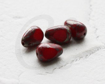 2 Pieces Czech Fire Polish Pear Shape  - Opaque Red Marble Coated 7x11mm (CZH7-FP40901S)