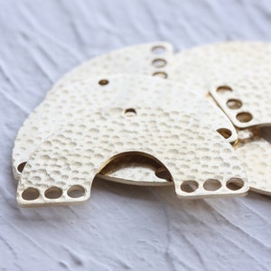 4 Pieces Raw Brass Hammered Half Circle - Crescent - Pendant with 7 Holes 41*25.1mm (3884C-V-249)
