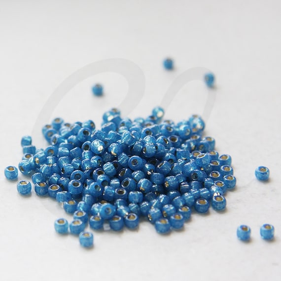 10 Grams Japanese Miyuki 8/0 Seed Bead - Denim Blue S/L Dyed