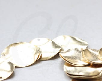 20 Pieces Raw Brass Waved Round Disc Charm - 20mm (3568C-V-1)