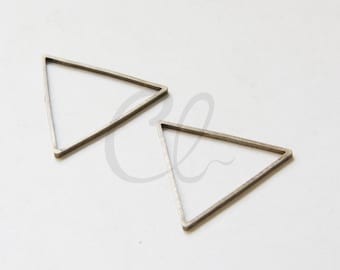 20 Pieces Antique Brass Plated Brass Base Triangle Ring - Link 21mm (1972C-F-576)