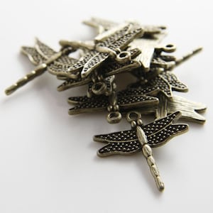 18 Pieces Antique Brass Tone Base Metal Charms-Dragonfly 26x24mm (709Y-A-135)A25