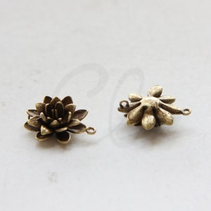 2 Pieces Antique Brass Charm - Link - Flower 19x17mm (9662Z-M-426)