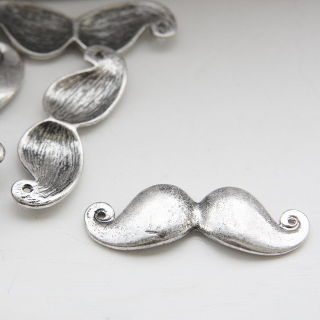 4 Pieces Oxidized Silver Tone Charms-moustache 43x15mm (26C