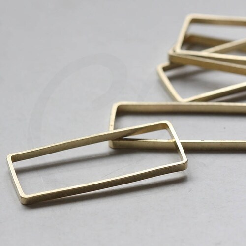 40 Raw Brass Bead Frames – Tear Drop 25x17mm – CW-3615C-V-191