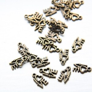 40 Pieces Antique Brass Base Metal Charms-Love 14x8mm (299Y-A-65)A11