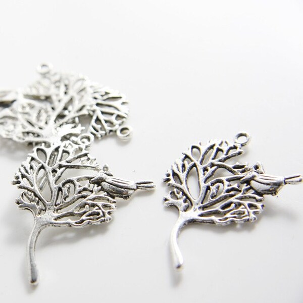 8pcs Oxidized Silver Tone Base Metal Charms-Bird with Tree 41x31mm (BM13134YL)