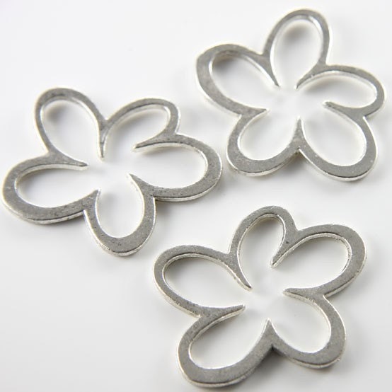 13013Y-B-314A 12pcs Oxidized Silver Tone Base Metal Links-Flower 25x15mm 13013Y-B-314A 12pcs Oxidized Silver Tone Base Metal Links-Flower 25x15mm