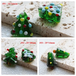 2 Pieces Lamp worked Glass Beads -  Christmas Tree (G459)