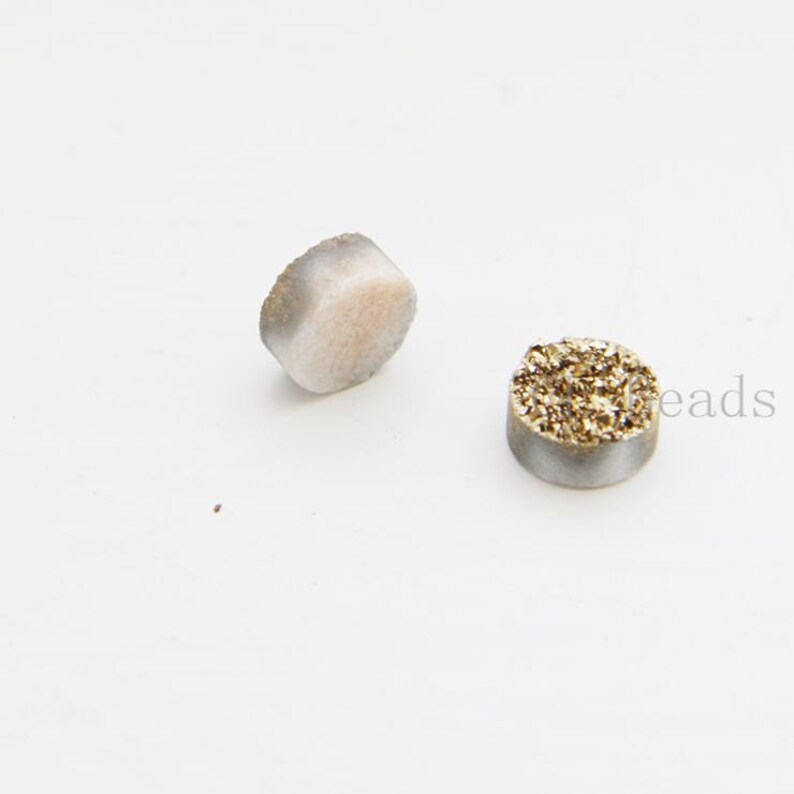 2 Pieces AAA Copper Coated Drusy Quartz Cabochons-Round 8mm