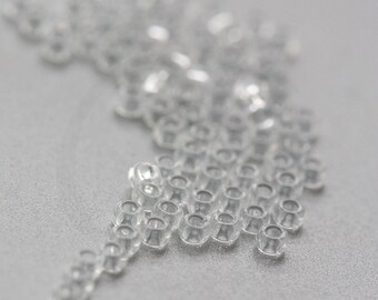 10 Grams Japanese Miyuki 11/0 Seed Beads - Crystal Transparent - 2mm (11M2-110131-M-635)