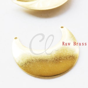 20 Pieces Raw Brass Moon Link - Crescent 25.5x23mm (1974C-P-312)