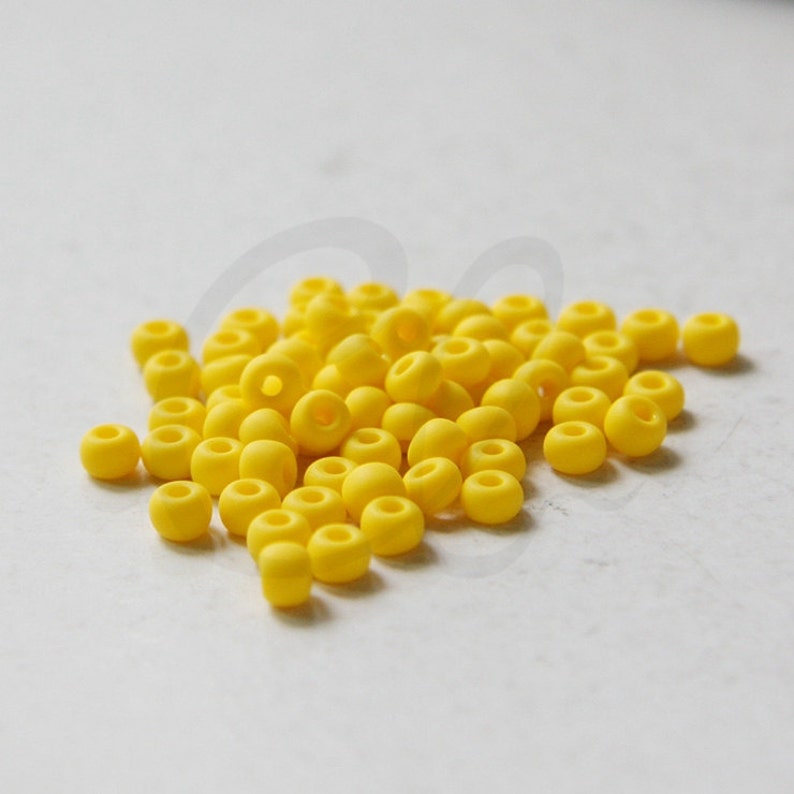 25 Grams Czech Preciosa 6//0 Seed Bead-Matte Opaque Golden Yellow-Size 6 PS01004