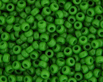 10 Grams Japanese Miyuki 8/0 Seed Bead - Green Pea Opaque - 3mm (8M3-800411-Q-30)