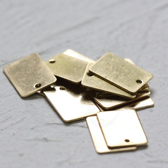 3928C-V-291 15x1mm 40 Pieces Raw Brass Round Bar Charm