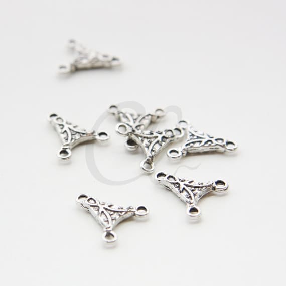 60 Pieces Oxidized Silver Tone Base Metal 2 to 1 Earring Component - Triangle 12.7x13.7mm (424Y-A-458)A16