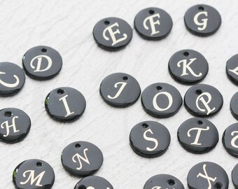 Natural Shell With Gold Alphabet Charm Alphabet Letter Round 11mm G44 ...