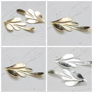 Solid Brass Brush Leaf Pendant - 45.6x26.6mm (4018C)