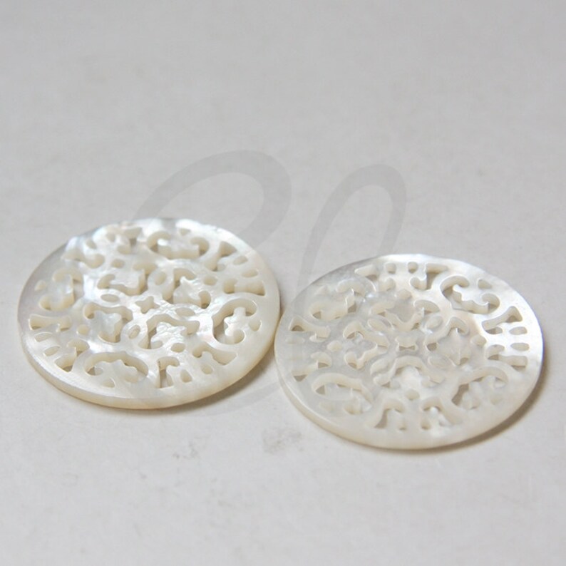Two Pieces Natural Shell Beads Round Carve Filligree Pendant 30mm 174 image 2