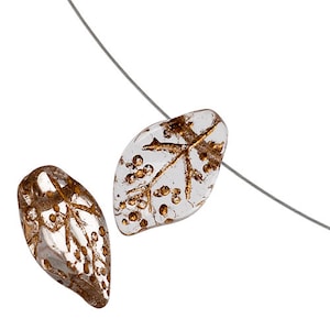10 Pieces Czech Glass Leaves - Transparent Crystal GOLD Detailed 15x9mm (274-271100s-M-764)