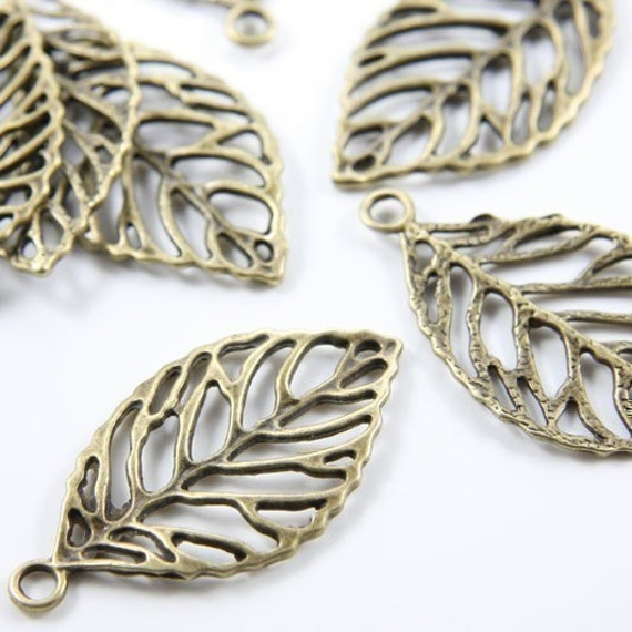 4pcs Antique Brass Tone Base Metal Charms-Leaf 49x26mm 9391Y-F-120B