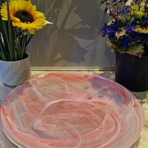 Cuenco grande de cristal artístico con espirales – Plato decorativo/centro de mesa estilo Murano de 50 cm en rojo y rosa