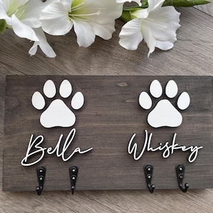 Custom Hook Wood Sign |  Dog Leash Holder for 2 Dogs | Personalized Hooks | Gift for Dog Lover | Towel hooks Name Paw | Key Holder Rack