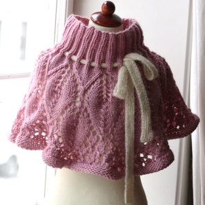 SALE Lovely Hand Knit Lacy Leaf Capelet image 2